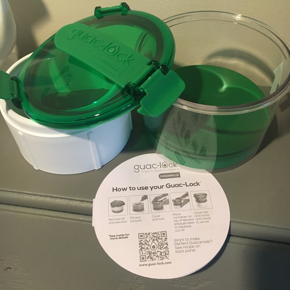 NEW Guac-Lock Guacamole Storage Container